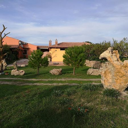 Country House Vignola Mare Aglientu Exteriér fotografie