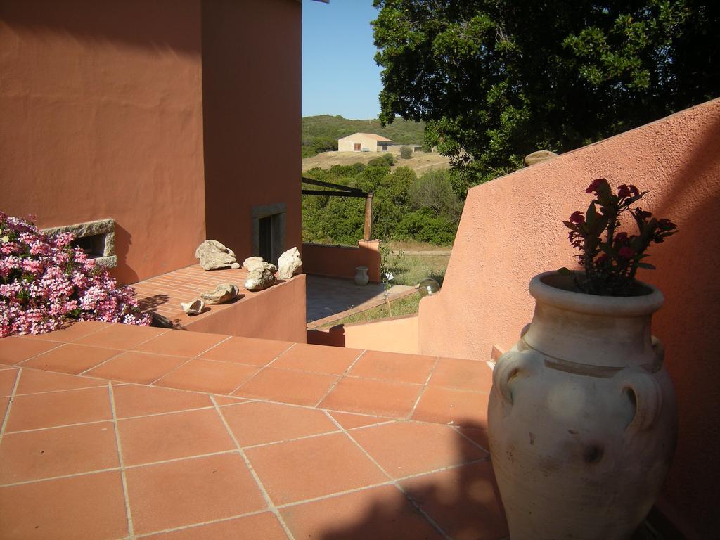 Country House Vignola Mare Aglientu Exteriér fotografie