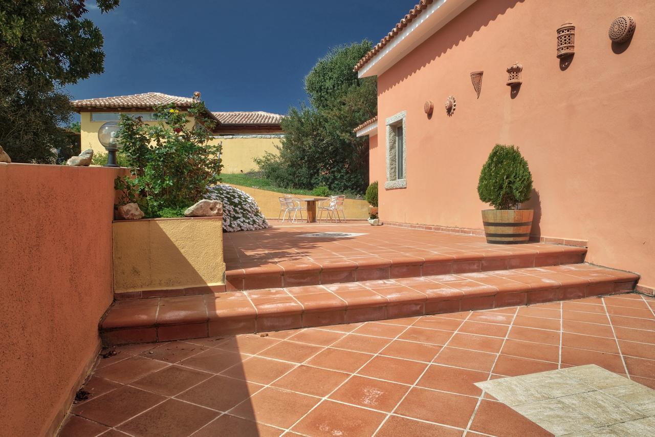 Country House Vignola Mare Aglientu Exteriér fotografie
