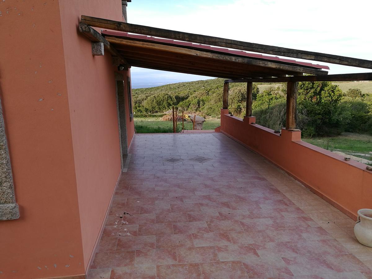 Country House Vignola Mare Aglientu Exteriér fotografie